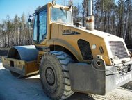 :  Shantui SR18 M-2  Shantui SR18 M-2     .     2014.    2500 /.    2 800 000 .  .   