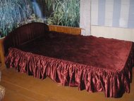 кровать двуспальная кровать двуспальная +матрас +покрывало обшивка бордовый велюр, Каменск-Уральский - Мебель для спальни