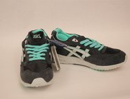 : adidas  ZX 750  	Adidas Originals ZX 750   	   	  	   	