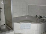:    ,      , 1993  ,   292 ²,   ,  