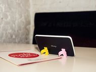 : Touch U-        Touch U  Smart-Stand -        