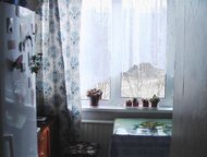 Санкт-Петербург: Продаётся уютная двушка Продаётся уютная двушка. Стеклопакеты. Удачное расположение. В шаговой доступности торговый центр, детская и взрослая поликлин