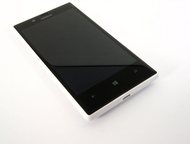 Nokia Lumia 720      720)  ,    ) ,  - 