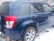 :  Suzuki grand vitara 2,4,     .    2011.     